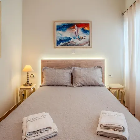 In Heart Of Old Town W. Venetian Port Views Hanya