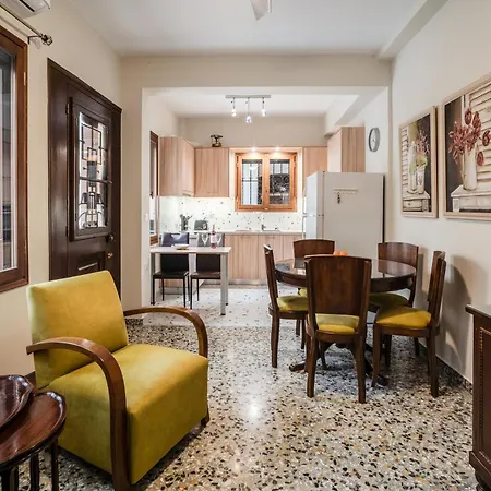In Heart Of Old Town W. Venetian Port Views * Chania (Crete)