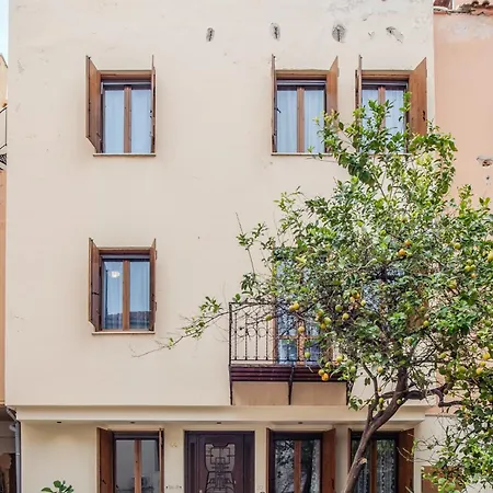 Apartment In Heart Of Old Town W. Venetian Port Views