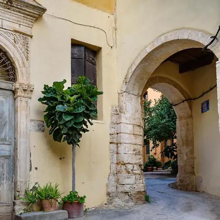 In Heart Of Old Town W. Venetian Port Views Apartment *