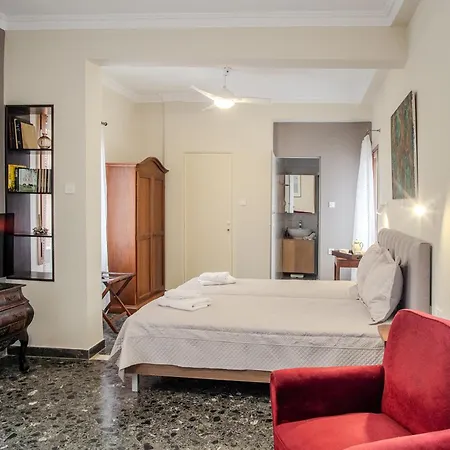 Apartment In Heart Of Old Town W. Venetian Port Views Chania (Crete)