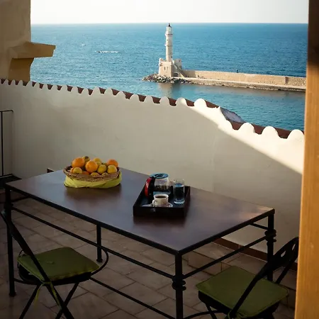 In Heart Of Old Town W. Venetian Port Views Апартаменты *